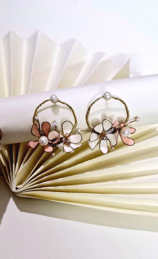 RESIN HOOP EARINGS CURVED